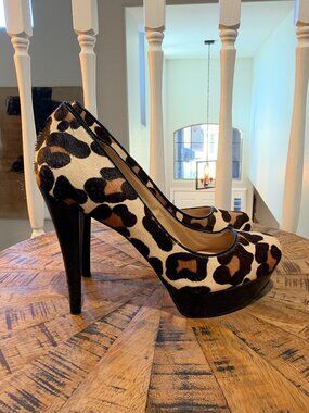 GUESS Leopard Print Calf Hair Platform Stiletto Pumps Heels Size 6
